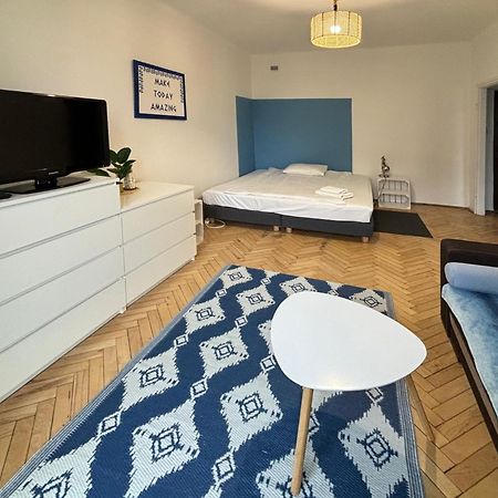 Kalimera - Greek Life Apartment Varšava Exteriér fotografie